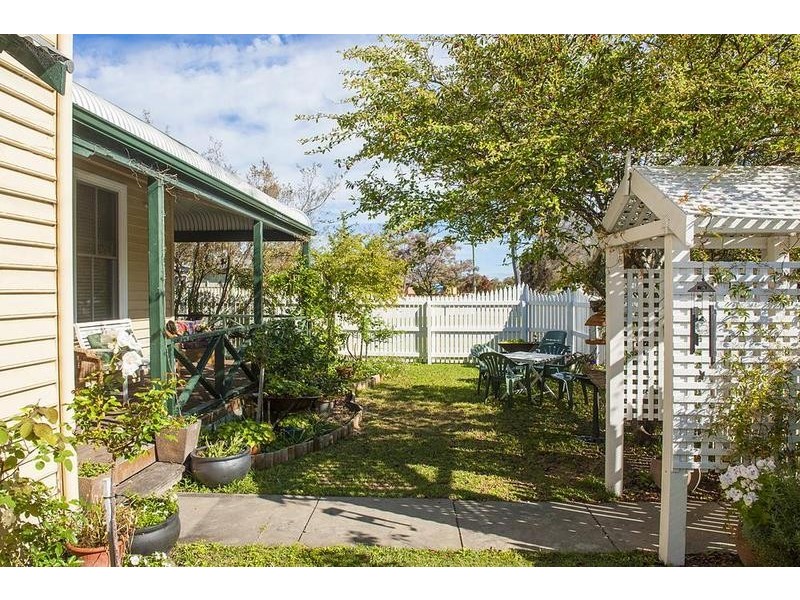 23 Carey Street, Busselton WA 6280