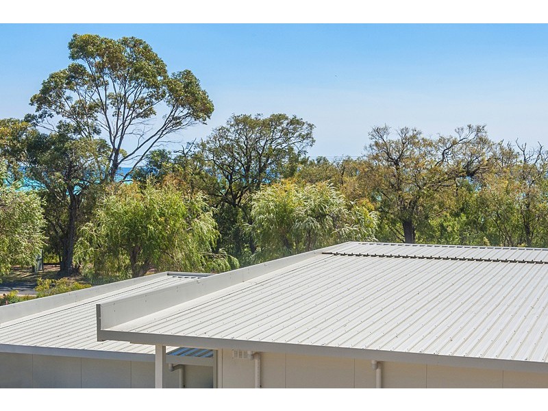 4/300 Geographe Bay Road, Quindalup WA 6281