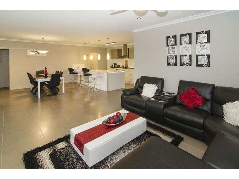 2 Burgee Cove, Geographe WA 6280