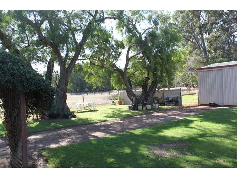 21 Myrtle Vale, Yoongarillup WA 6280