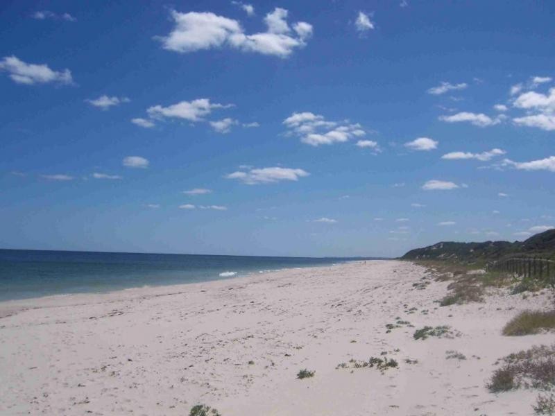 13 Periwinkle Place, Peppermint Grove Beach WA 6271