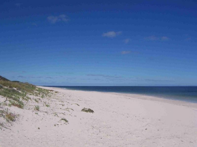 13 Periwinkle Place, Peppermint Grove Beach WA 6271