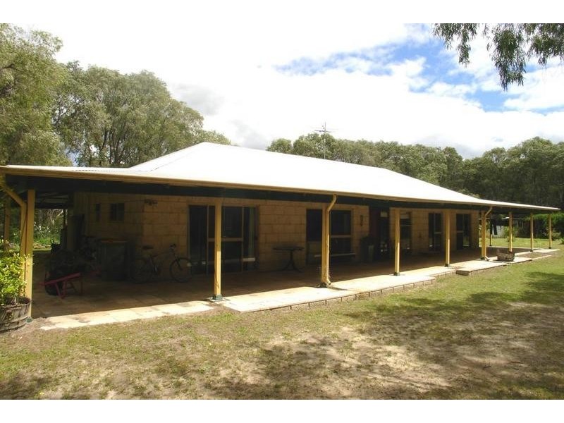 537 Caves Road, Marybrook WA 6280