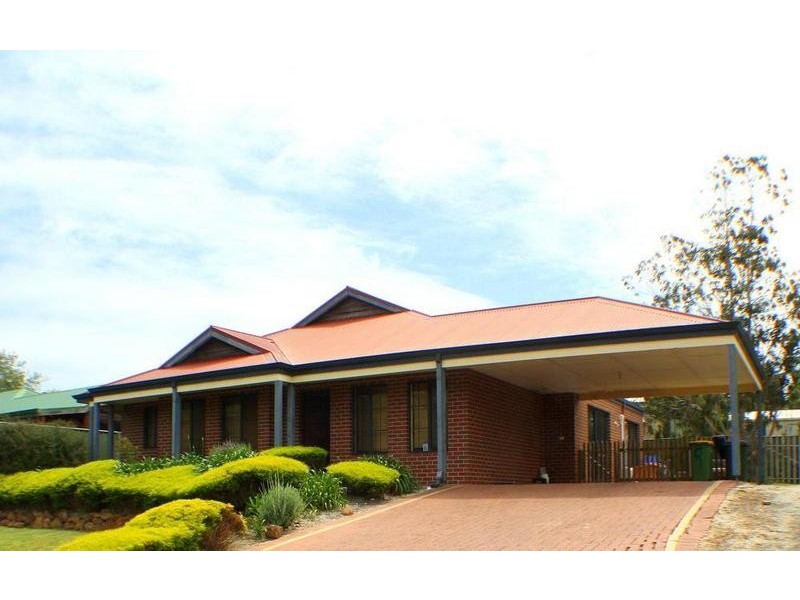 9 Melaleuca Boulevard, Margaret River WA 6285