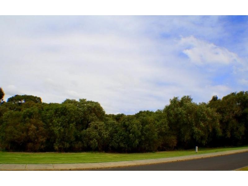 9 Melaleuca Boulevard, Margaret River WA 6285