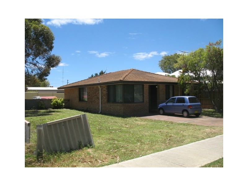 9 Brown Street, Busselton WA 6280