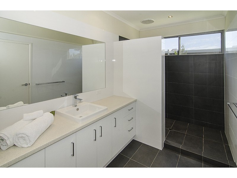 118A Geographe Bay Road, Quindalup WA 6281