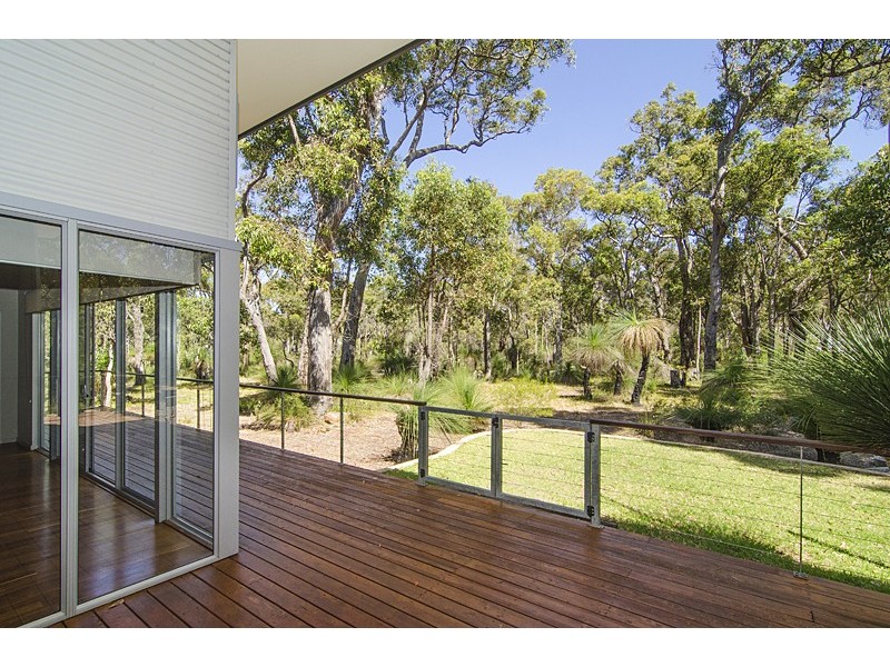 80 Sonning Loop, Yallingup WA 6282