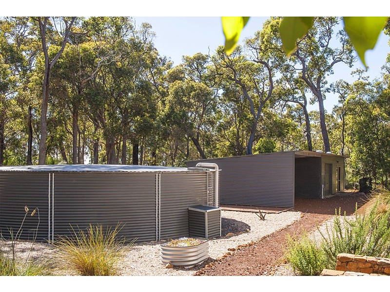 80 Sonning Loop, Yallingup WA 6282