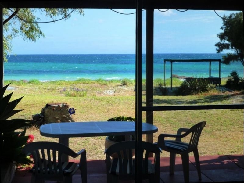 396 Caves Road, Siesta Park WA 6280