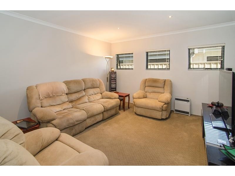 20 Mainsail Street, Geographe WA 6280