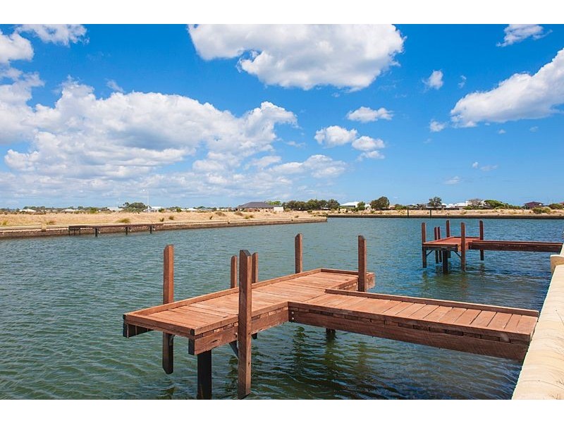 7 Windward Green, Geographe WA 6280