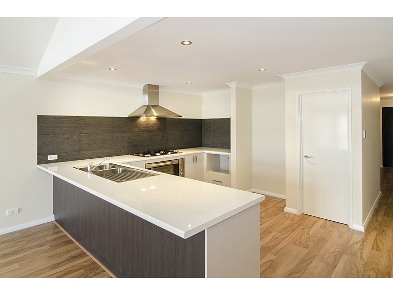 7 Windward Green, Geographe WA 6280