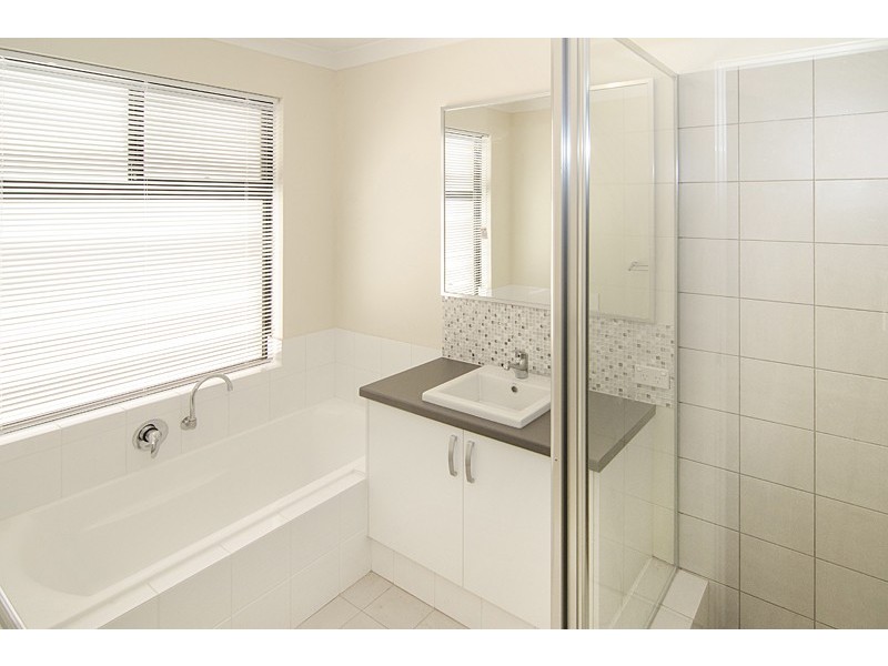 7 Windward Green, Geographe WA 6280