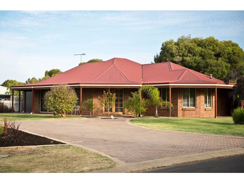 16 Amberley Loop, Dunsborough WA 6281