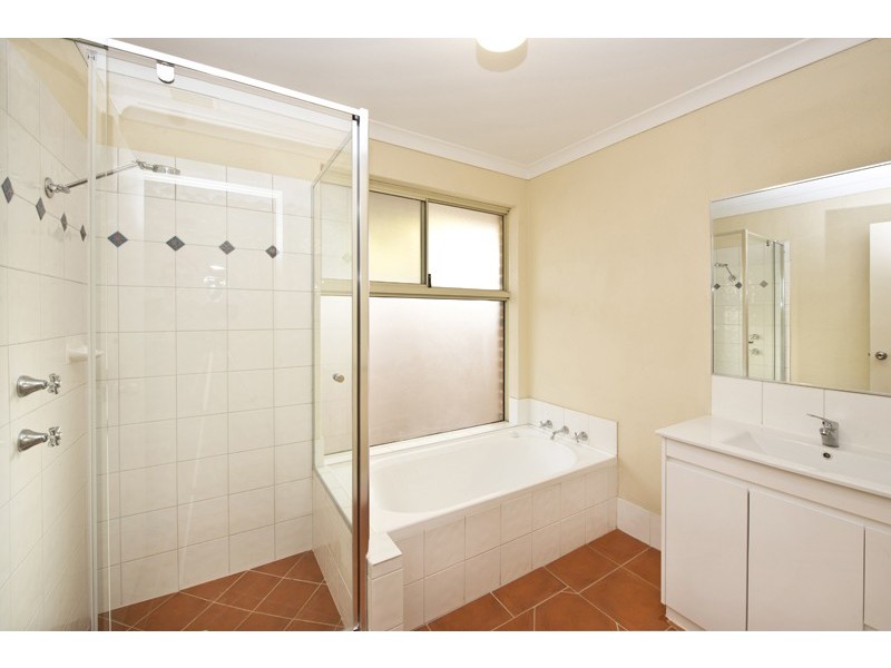 16 Amberley Loop, Dunsborough WA 6281