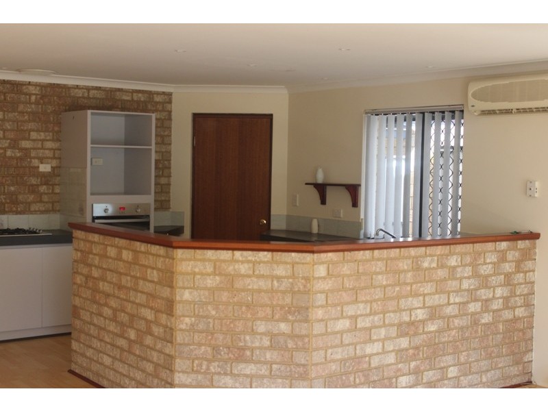 8 Petrel Cove, Busselton WA 6280