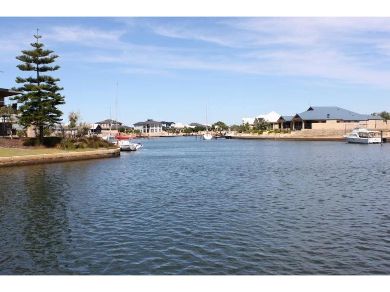 16 Keel Retreat, Geographe WA 6280