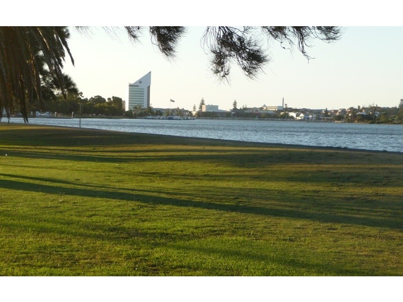 6 White Street, East Bunbury WA 6230