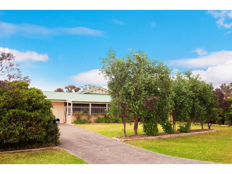 10 Halcyon Way, Dunsborough WA 6281