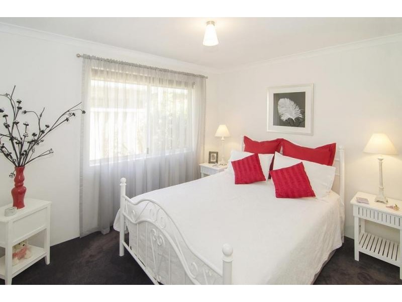 15 Durance Way, Yalyalup WA 6280