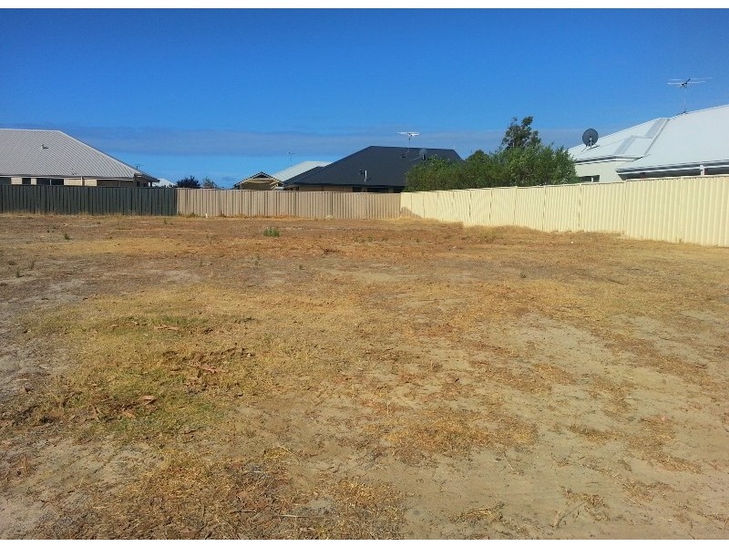 33 Castleroy Terrace, Dunsborough WA 6281