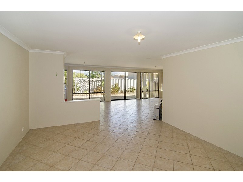 9 Spindrift Cove, Quindalup WA 6281