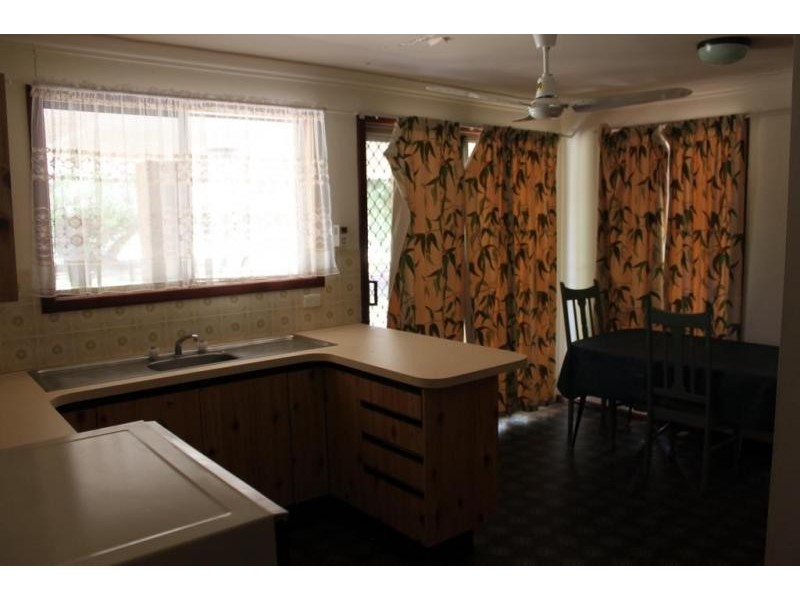 121 Adelaide Street, Busselton WA 6280