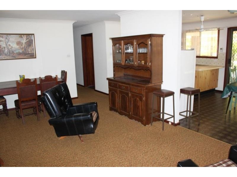 121 Adelaide Street, Busselton WA 6280