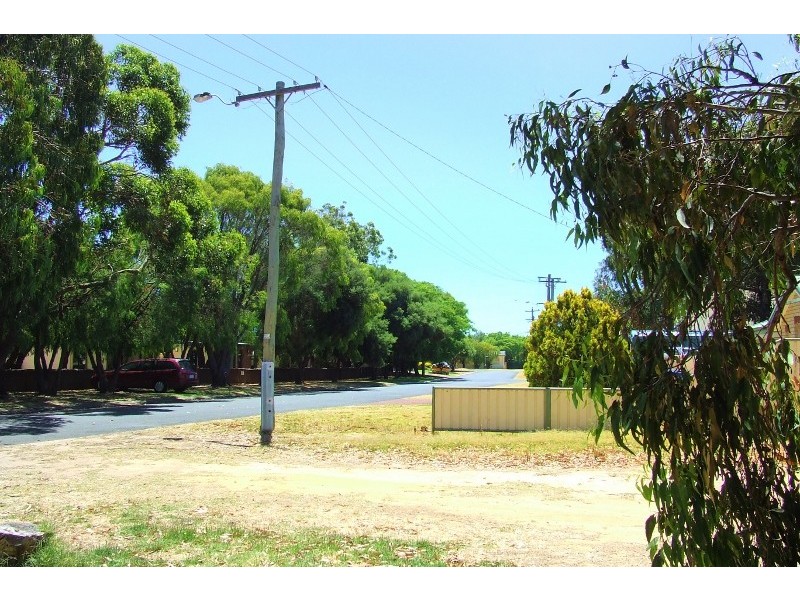 45 Chieftain Crescent, Dunsborough WA 6281