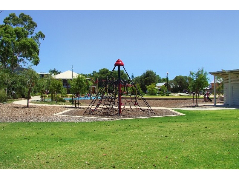 45 Chieftain Crescent, Dunsborough WA 6281