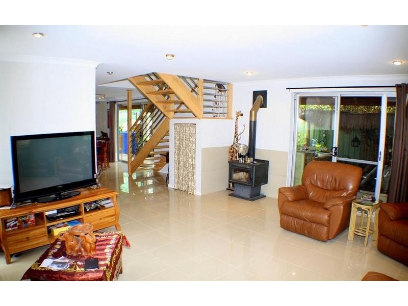 27 Leschenaultia Avenue, Margaret River WA 6285