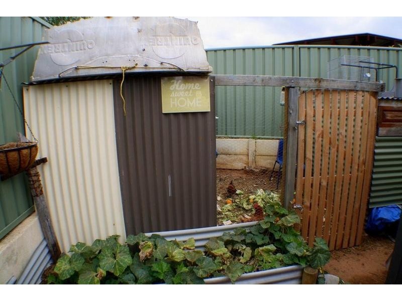 27 Leschenaultia Avenue, Margaret River WA 6285