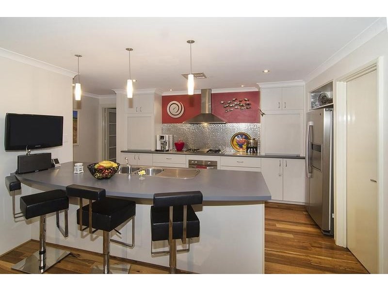 5 Clematis Way, Broadwater WA 6280