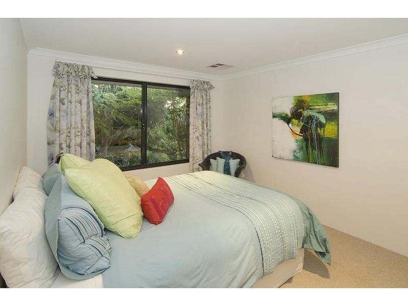 5 Clematis Way, Broadwater WA 6280