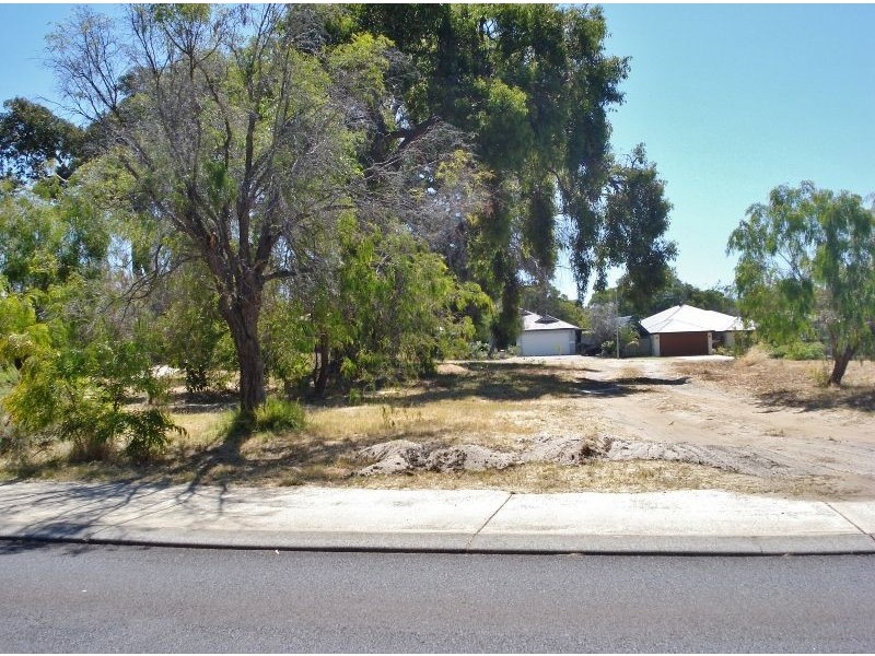 8 Butterworth Springs Avenue, Dunsborough WA 6281