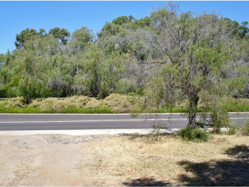 8 Butterworth Springs Avenue, Dunsborough WA 6281