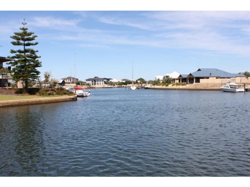 34 Burgee Cove, Geographe WA 6280