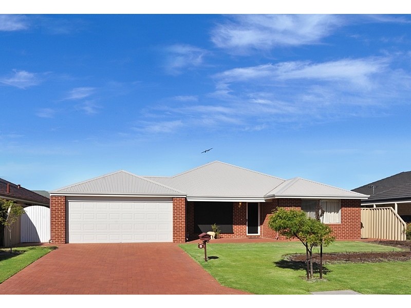 8 Darter Street, Busselton WA 6280