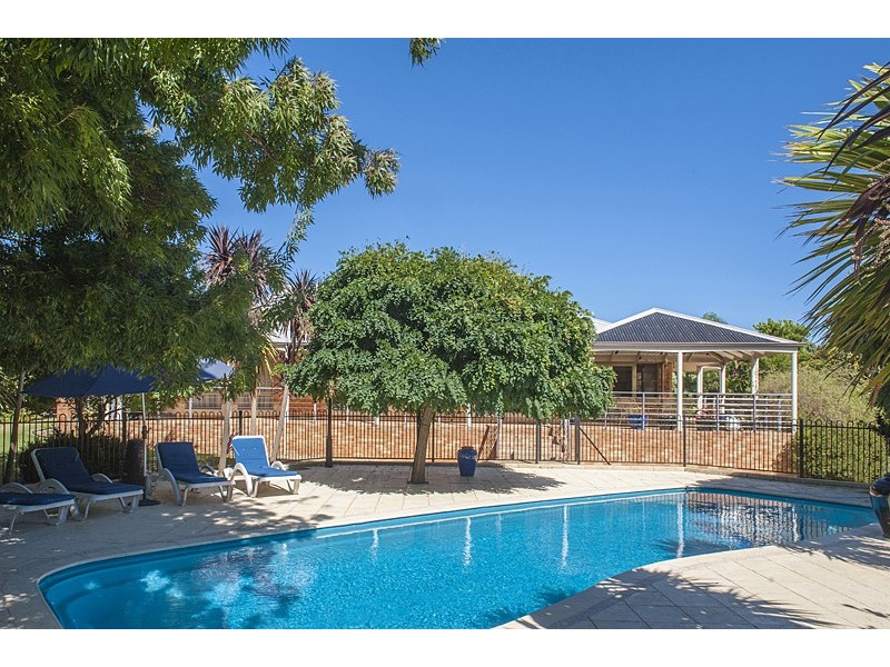 11 Magnolia Court, Cowaramup WA 6284