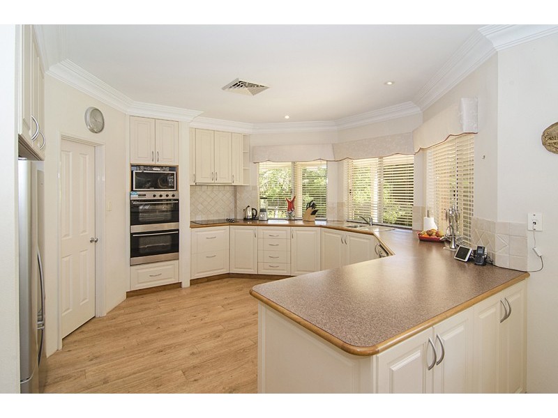11 Magnolia Court, Cowaramup WA 6284