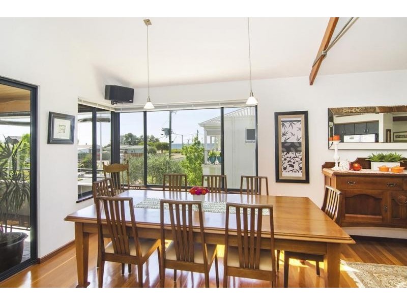 283 Marine Terrace, Geographe WA 6280