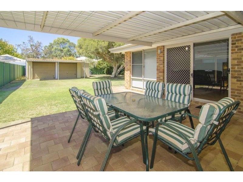 4 Joondalup Court, West Busselton WA 6280