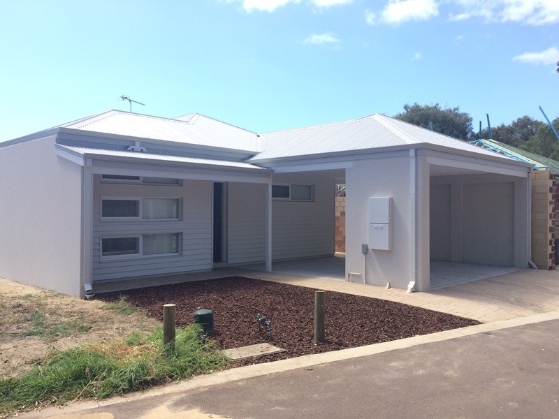 8/3 Spindrift Cove, Quindalup WA 6281