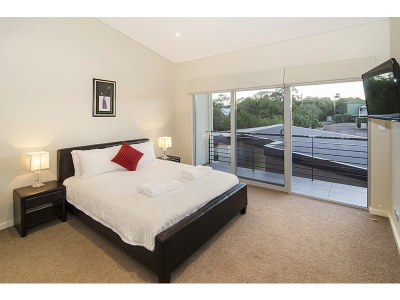 15A/77 Gifford Road, Dunsborough WA 6281
