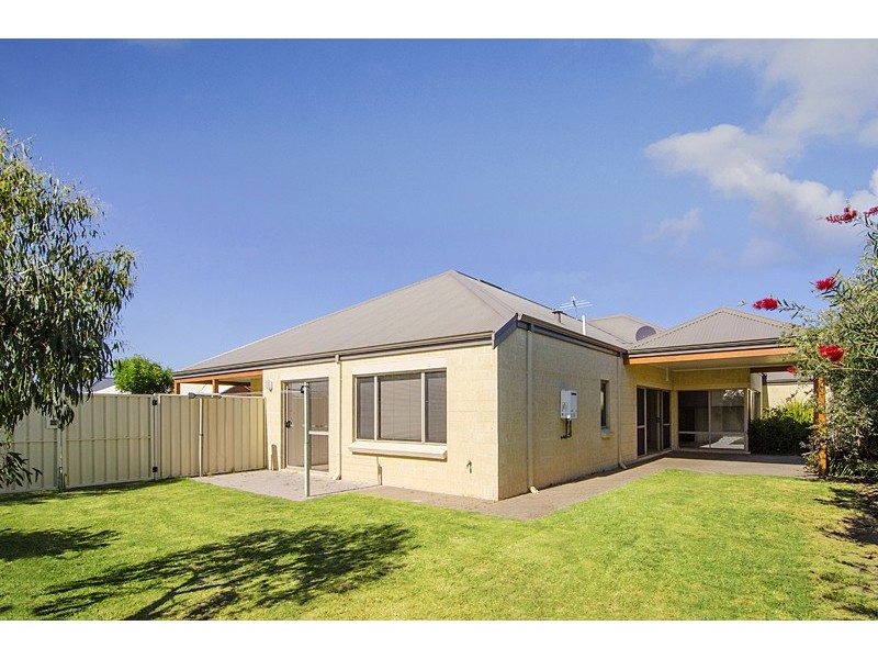 39 New River Ramble, West Busselton WA 6280