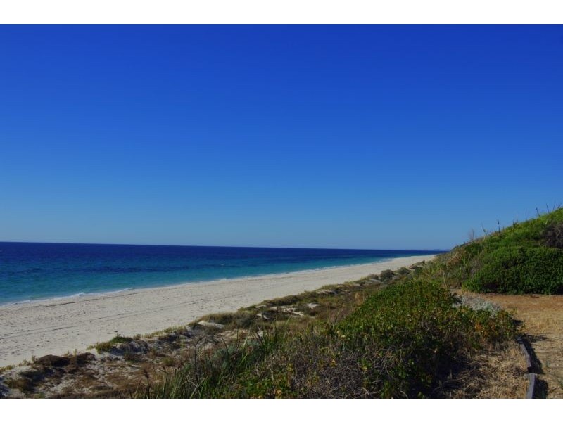 9 Connell Court, Peppermint Grove Beach WA 6271