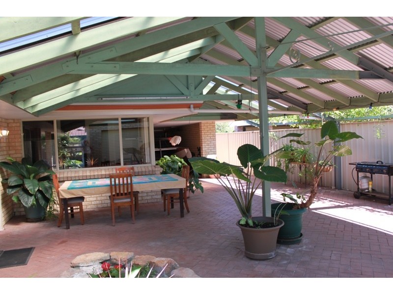 9 Lilly Crescent, West Busselton WA 6280