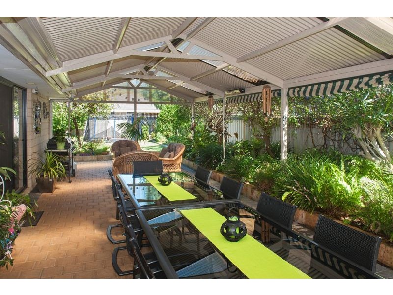 14 Canterbury Place, West Busselton WA 6280