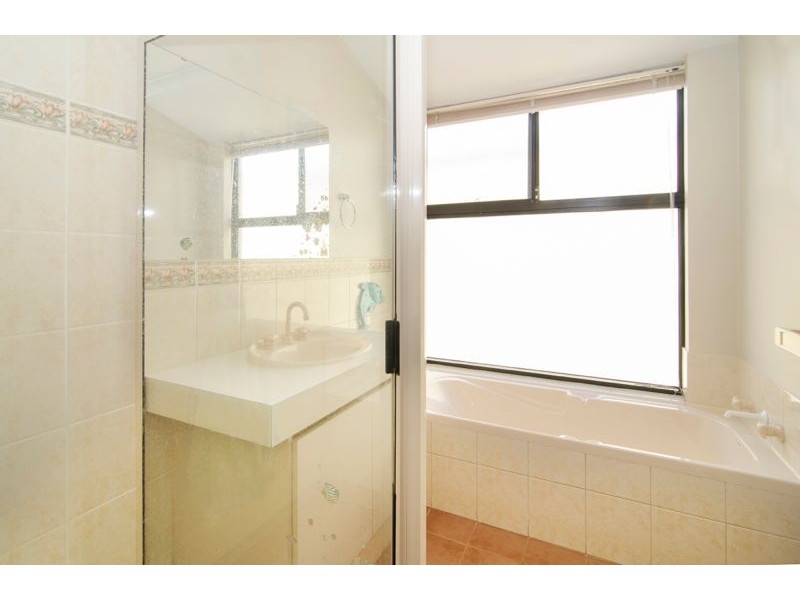 14 Canterbury Place, West Busselton WA 6280